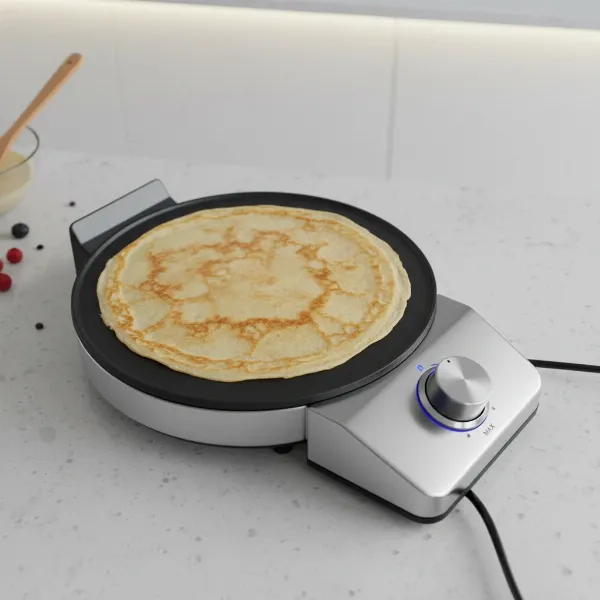 Steba CR 32 crepe maker with 32cm ceramic cooking surface and temperature control dial.